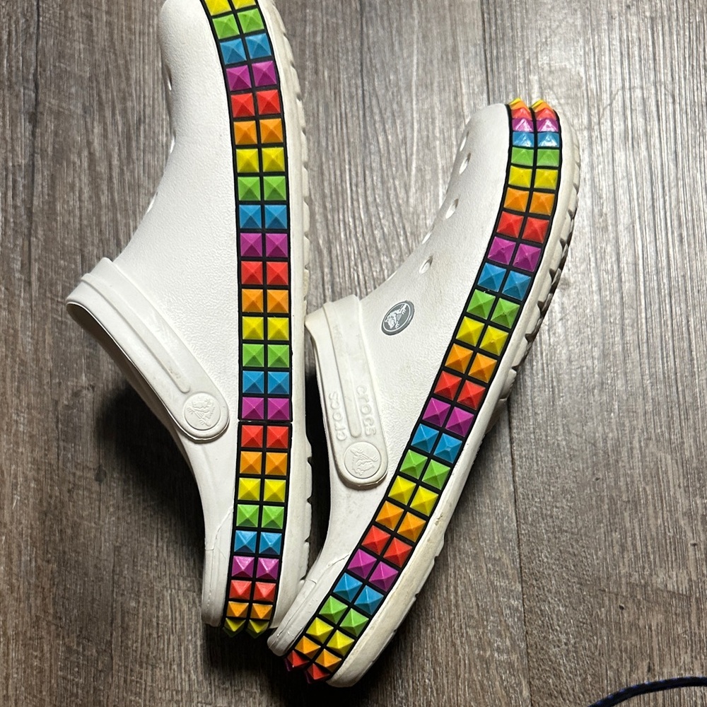 CROCS White Classic Clog with Rainbow Spike Trim